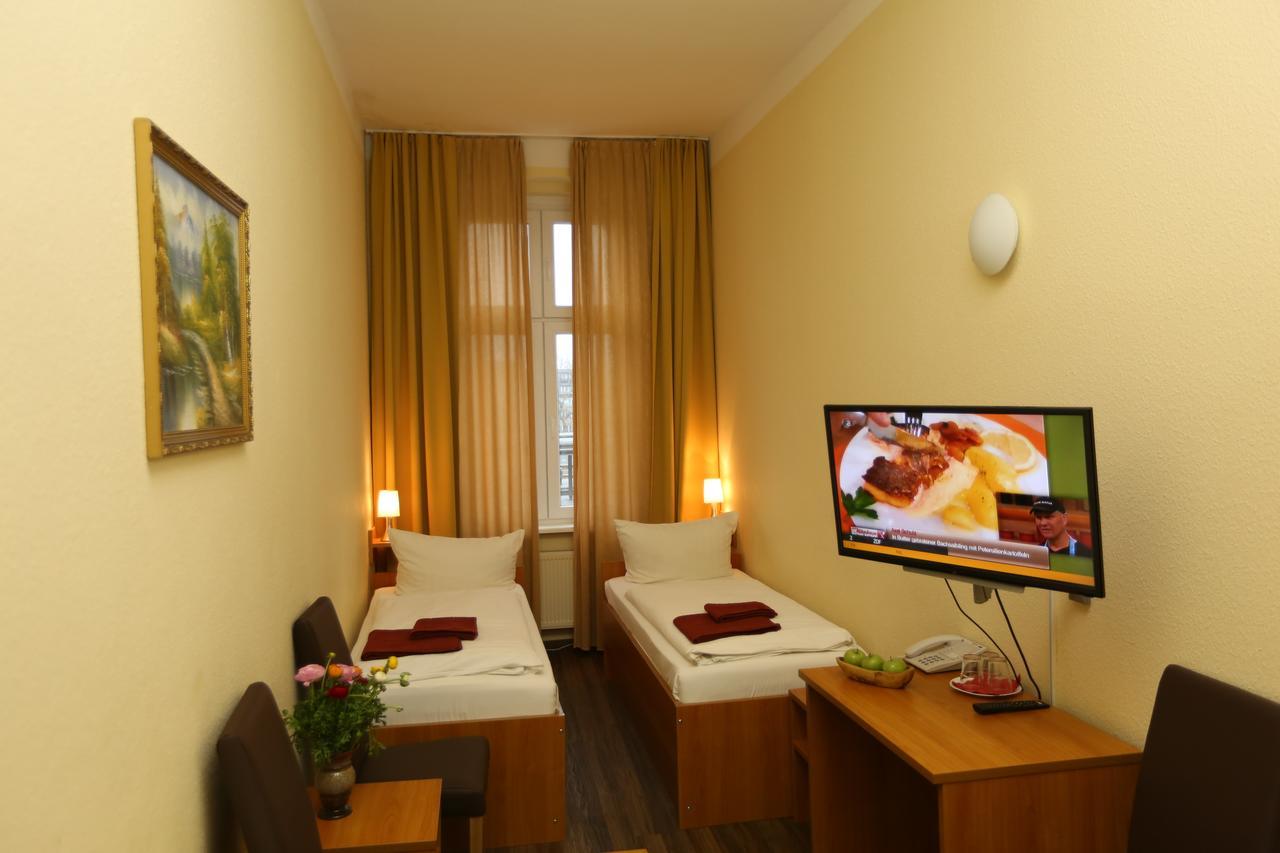 Hotel Ai Koenigshof Берлін Екстер'єр фото
