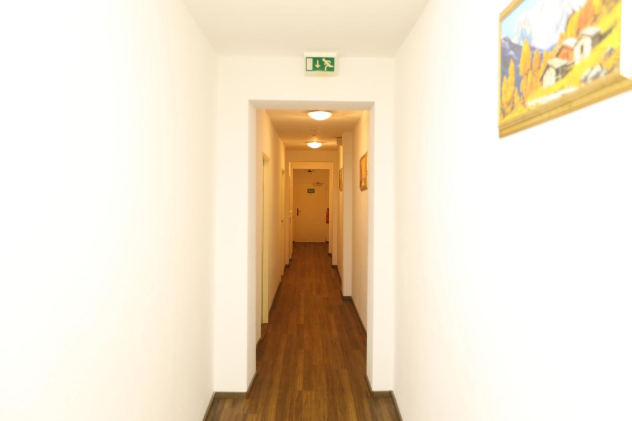 Hotel Ai Koenigshof Берлін Екстер'єр фото